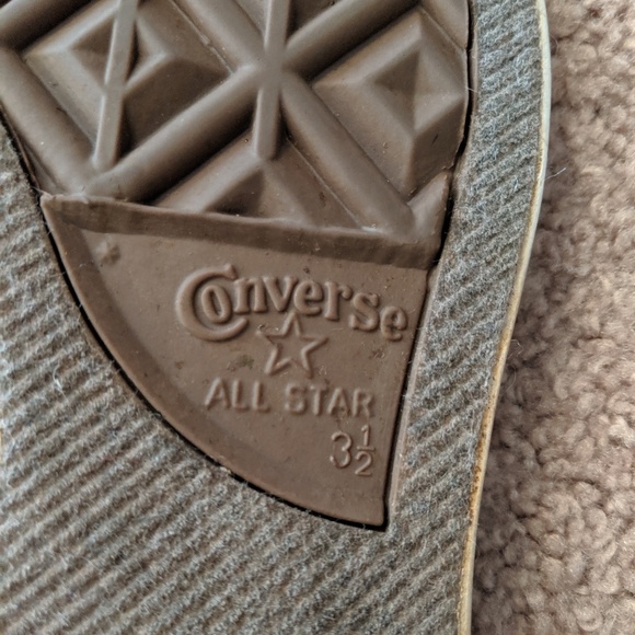 Converse - Picture 3 of 4